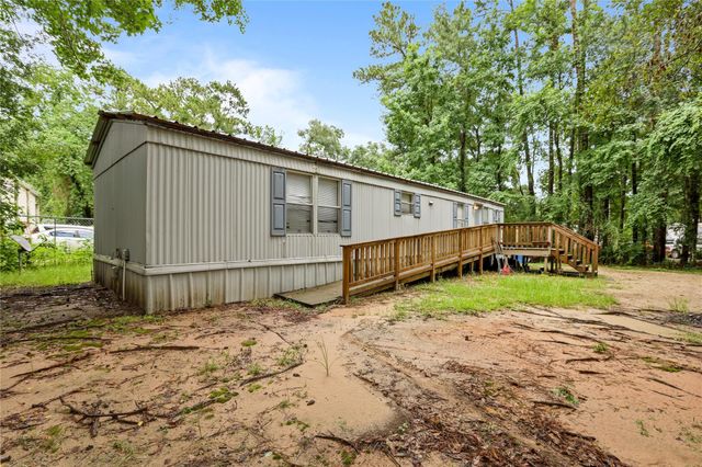 22521 West Road, New Caney, TX 77357
