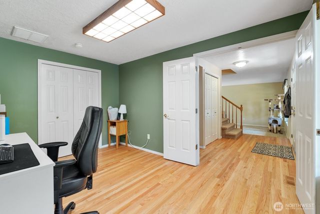 32738 6th Avenue SW, Federal Way, WA 98023