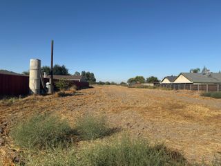 249 S Westwood Street, Porterville, CA 93257