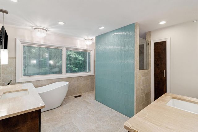 110 KAREN CV, Eads, TN 38028