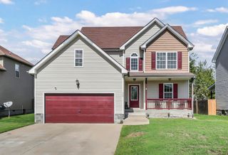 689 Fox Hound Dr, Clarksville, TN 37040