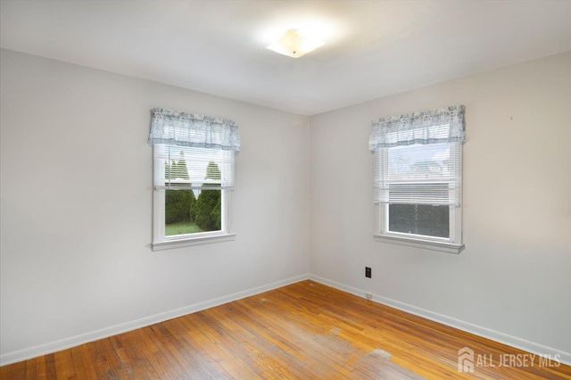 1 Zoar Street, Fords, NJ 08863