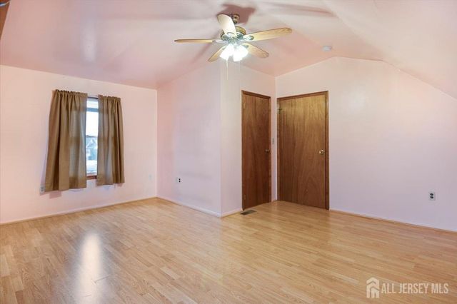 1 Zoar Street, Fords, NJ 08863