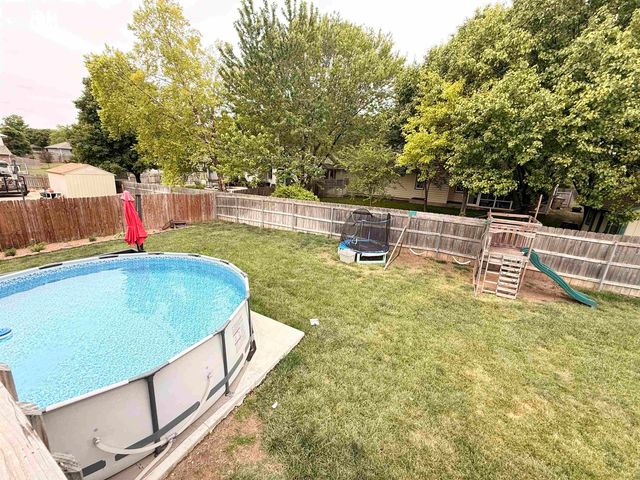 2443 N Woodlawn Blvd, Derby, KS 67037