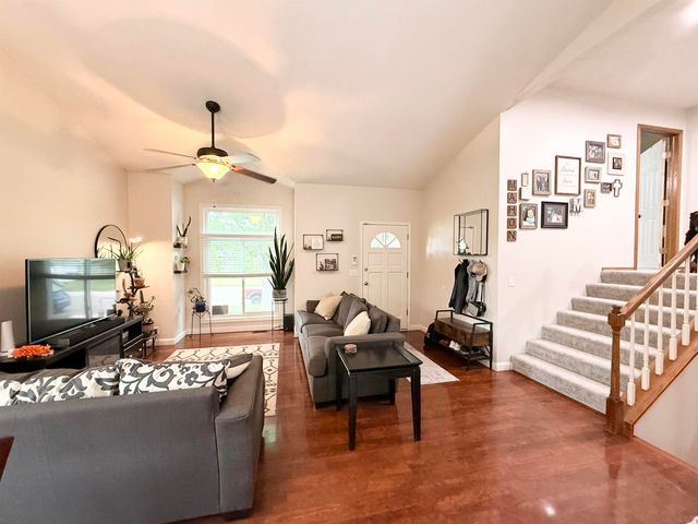 2443 N Woodlawn Blvd, Derby, KS 67037