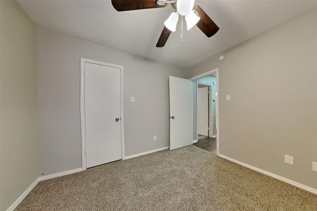 3318 Lockgate Drive, Spring, TX 77388