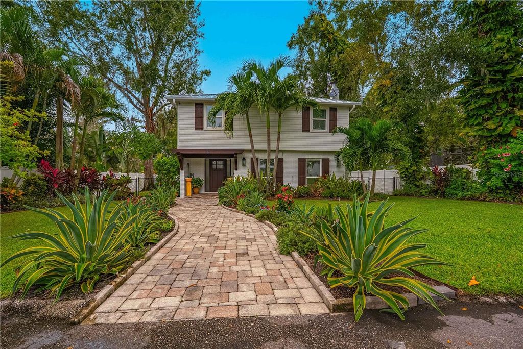 Image 1 of property listing at 8020 SHARON DRIVE, Tampa, FL 33617