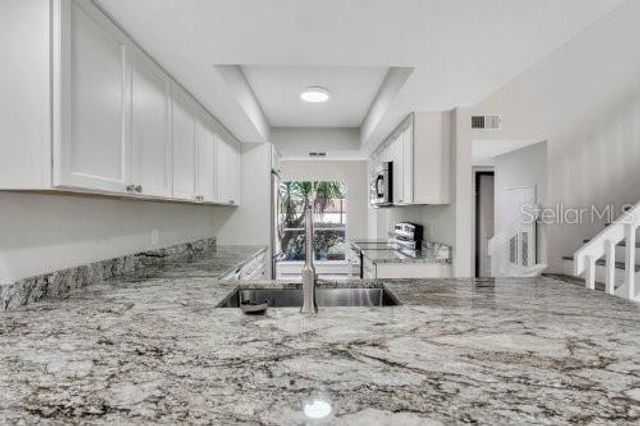 196 W SABAL PALM PLACE 196, Longwood, FL 32779