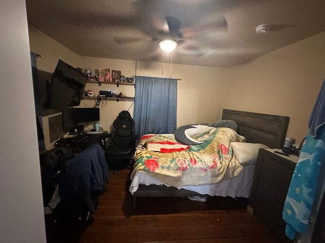 2720 Burchill Road, Fort Worth, TX 76105