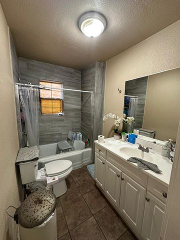 2720 Burchill Road, Fort Worth, TX 76105