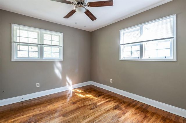 2833 CARDO NW Drive, Atlanta, GA 30318