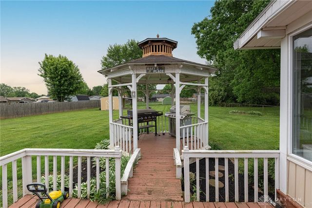 8588 Twincreek Drive, Franklin Twp, OH 45005