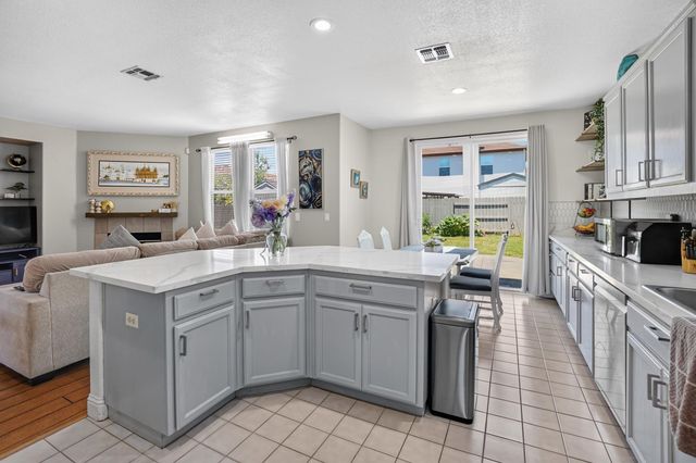 5401 Beckworth Way, Antelope, CA 95843