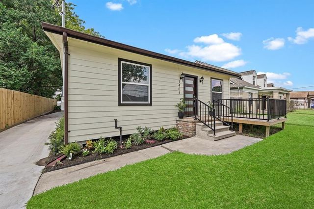 1404 Des Jardines Street, Houston, TX 77023