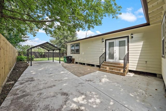 1404 Des Jardines Street, Houston, TX 77023