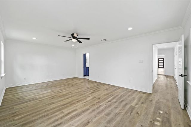 1404 Des Jardines Street, Houston, TX 77023
