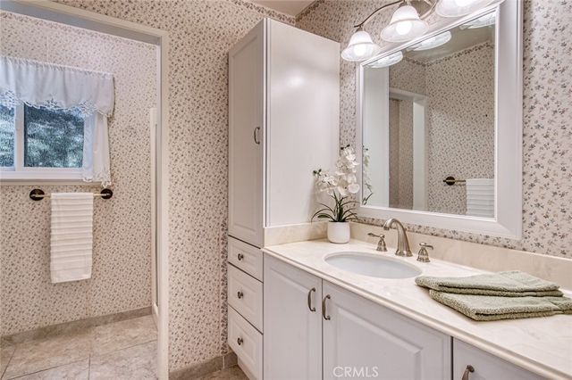 11657 Gladstone Circle, Fountain Valley, CA 92708
