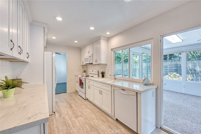 11657 Gladstone Circle, Fountain Valley, CA 92708