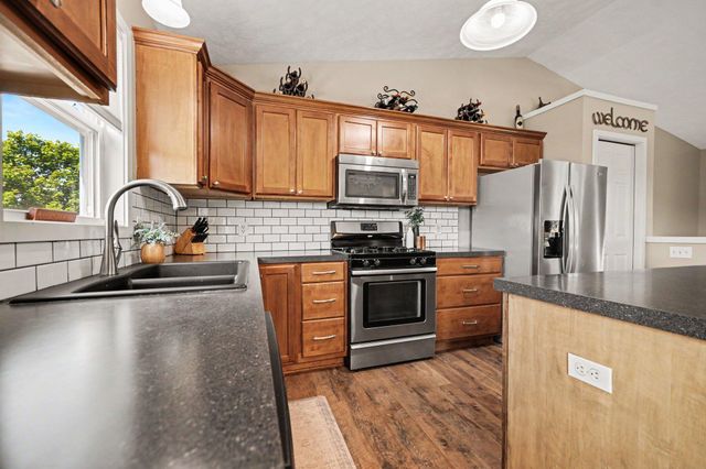 10560 Rockfield Road, Allendale, MI 49401
