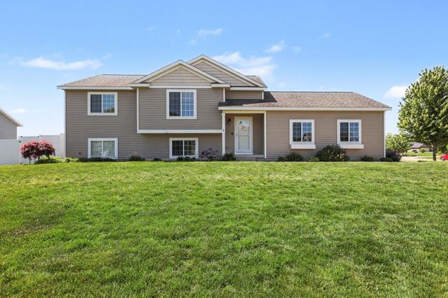 10560 Rockfield Road, Allendale, MI 49401