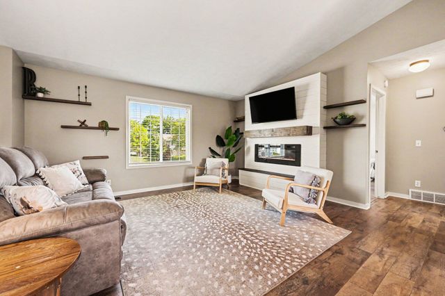 10560 Rockfield Road, Allendale, MI 49401