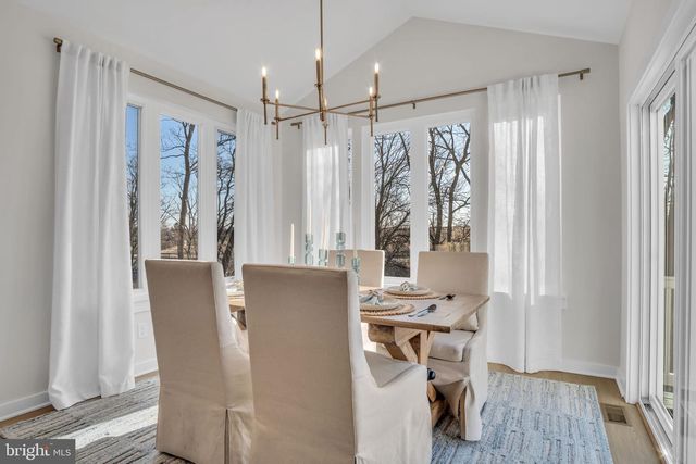 14 AMERICAN AVE, Carlisle, PA 17013