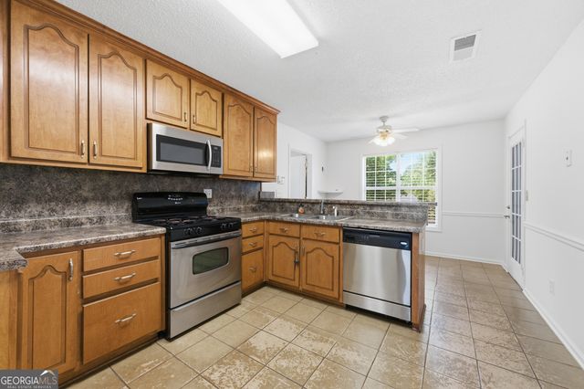 321 Jodeco Station Circle E, Stockbridge, GA 30281