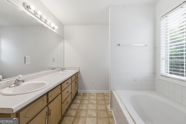 321 Jodeco Station Circle E, Stockbridge, GA 30281