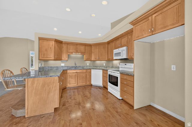 178 COUNTRY SPRINGS DR, Bountiful, UT 84010
