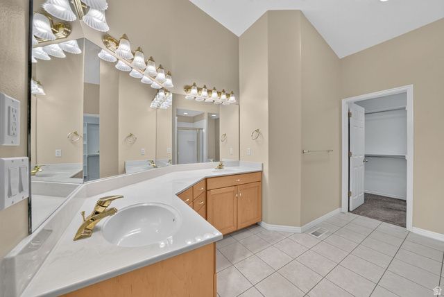 178 COUNTRY SPRINGS DR, Bountiful, UT 84010