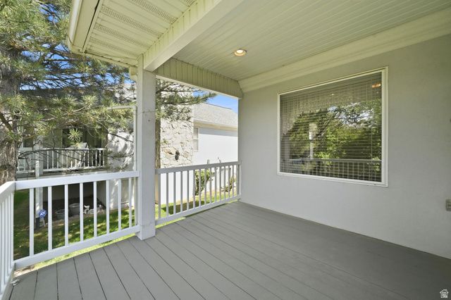 178 COUNTRY SPRINGS DR, Bountiful, UT 84010