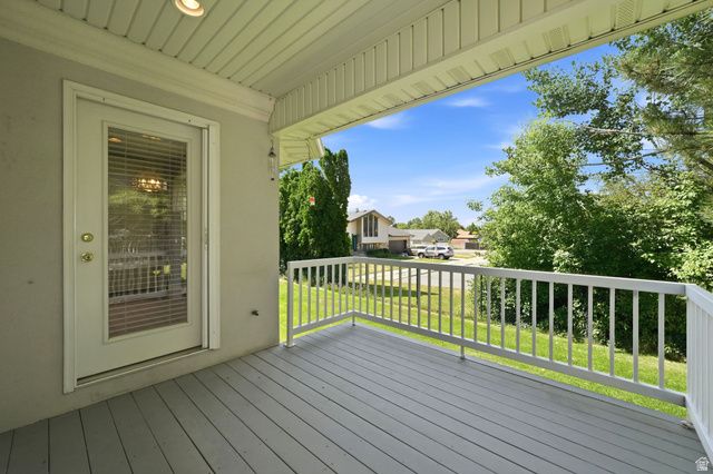 178 COUNTRY SPRINGS DR, Bountiful, UT 84010