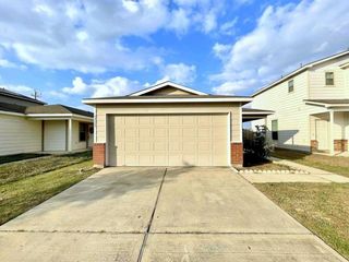 1715 Ramsay Way, Houston, TX 77051