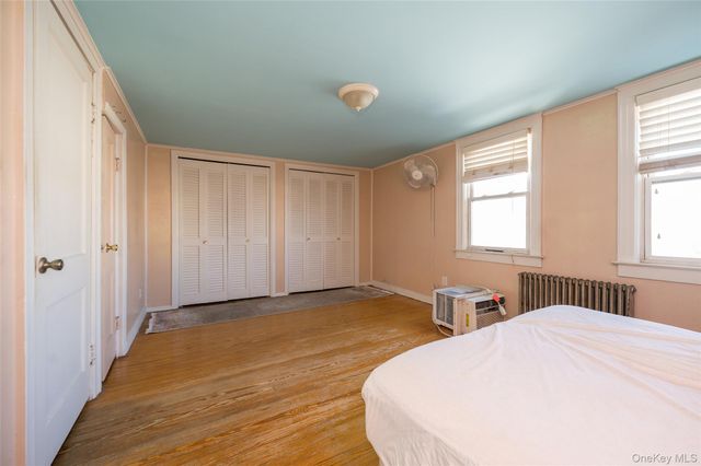 47 4th Avenue, East Rockaway, NY 11518