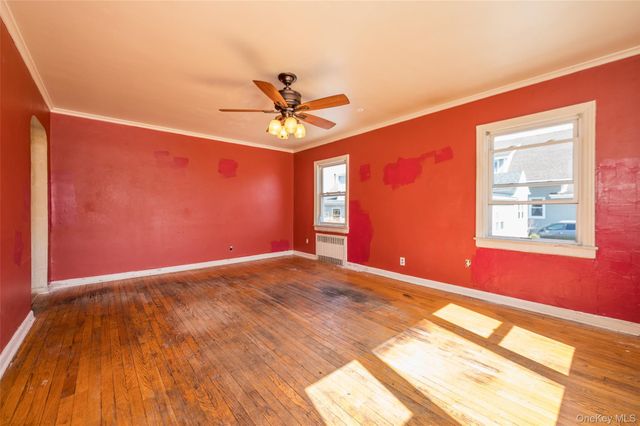 47 4th Avenue, East Rockaway, NY 11518