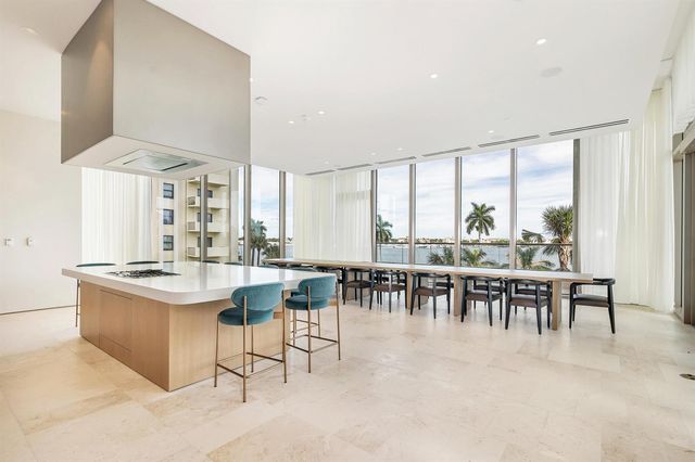 200 Arkona Court 501, West Palm Beach, FL 33401