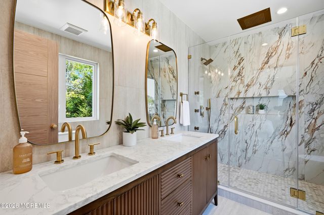 1005 5th Avenue, Asbury Park, NJ 07712