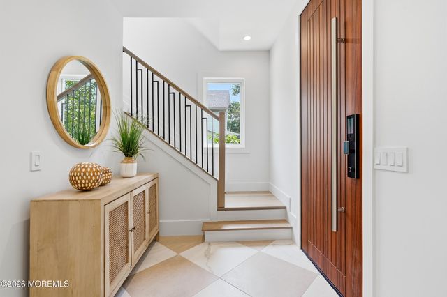 1005 5th Avenue, Asbury Park, NJ 07712