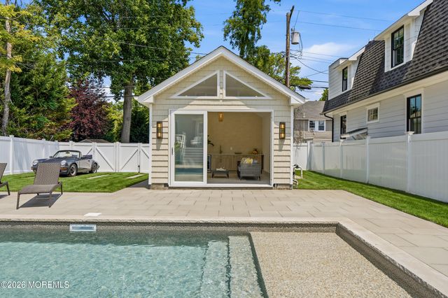 1005 5th Avenue, Asbury Park, NJ 07712