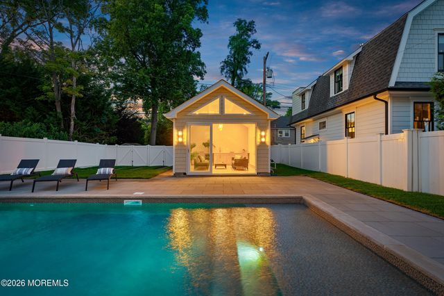 1005 5th Avenue, Asbury Park, NJ 07712
