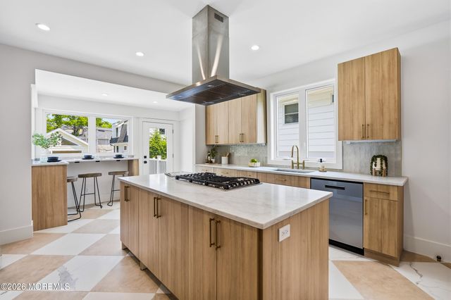 1005 5th Avenue, Asbury Park, NJ 07712