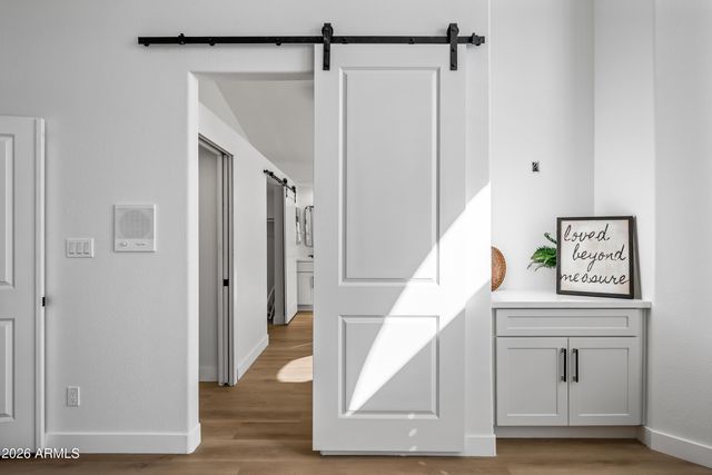 815 E DESERT TRUMPET Road, Phoenix, AZ 85048