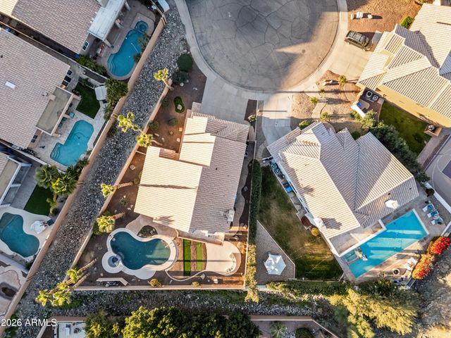 815 E DESERT TRUMPET Road, Phoenix, AZ 85048