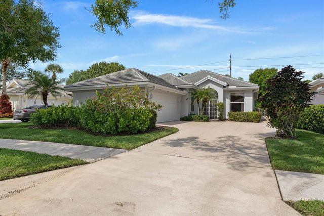 7744 SE Needle Palm Circle, Hobe Sound, FL 33455