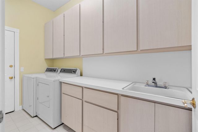 7744 SE Needle Palm Circle, Hobe Sound, FL 33455