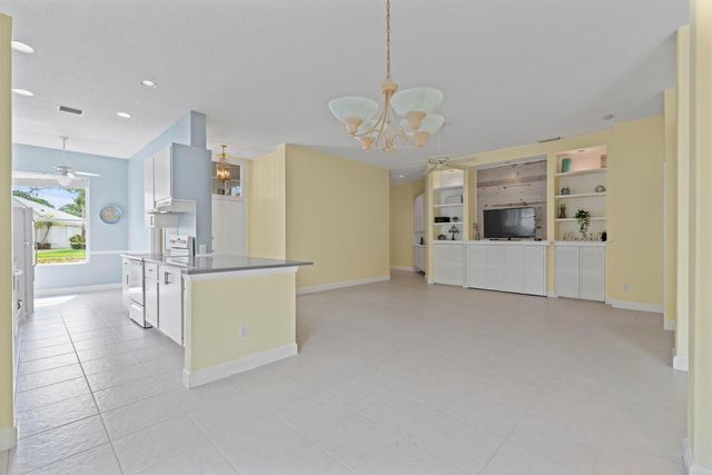 7744 SE Needle Palm Circle, Hobe Sound, FL 33455