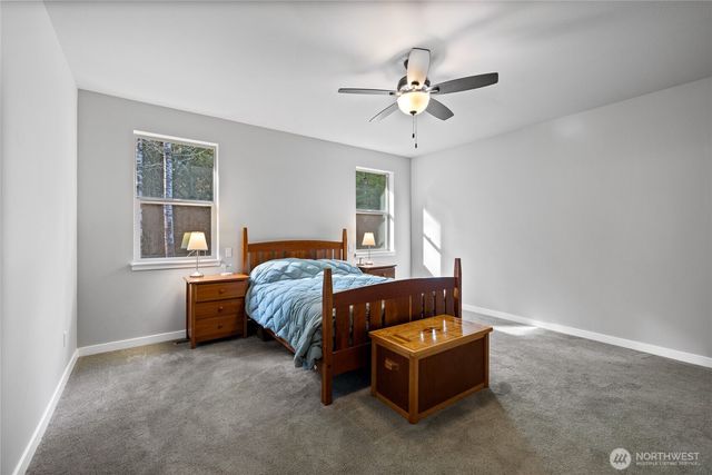 6935 Steamboat Island Road NW, Olympia, WA 98502