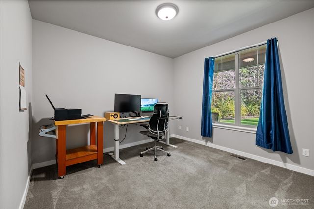 6935 Steamboat Island Road NW, Olympia, WA 98502