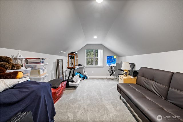 6935 Steamboat Island Road NW, Olympia, WA 98502