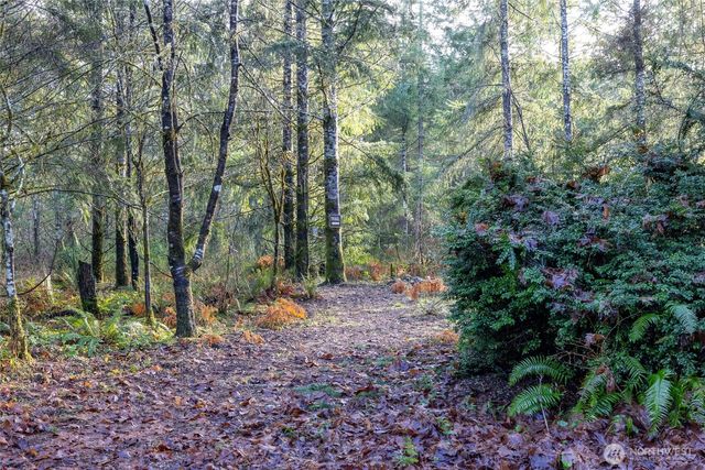 6935 Steamboat Island Road NW, Olympia, WA 98502